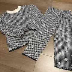 花柄　パジャマ