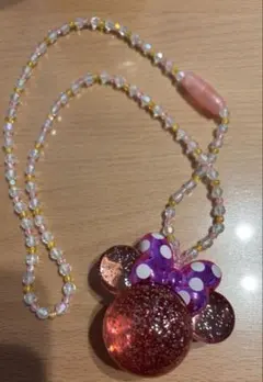☆ディズニー　ミニー　光る　ペンダント☆