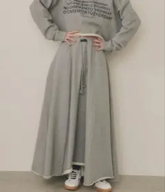【新品未使用】VIOLETTA スウェットロングフレアスカート
