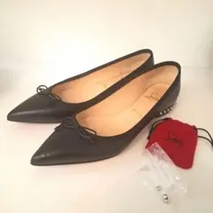 Christian Louboutin ブラック シューズ　37