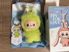 【V】ラブブ マスコットぬいぐるみ イニシャル PIN FOR LOVE