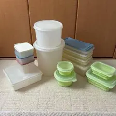 タッパーウェア　　食品保存容器 セット まとめ売りのサムネイル