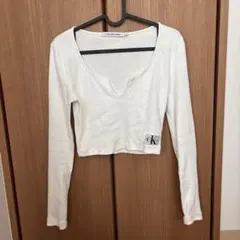 最終値下げ Calvin Klein Jeans クロップド長袖Tシャツ S