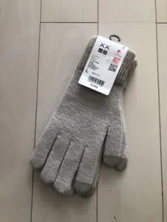 新品 ユニクロ カウズ ヒートテックニットグローブ Lサイズ　オフホワイト　手袋