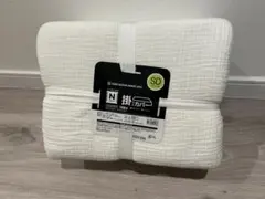 Item thumbnail for item 77d25fc2-2423-4d09-ad2a-9cd979f3089e