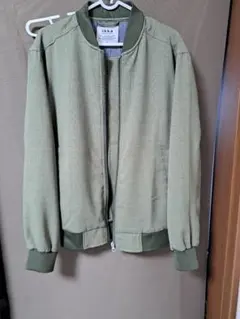 ikka ジャンパー