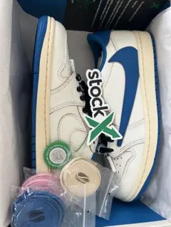 Travis Scott × fragment Air Jordan1 Lowのサムネイル