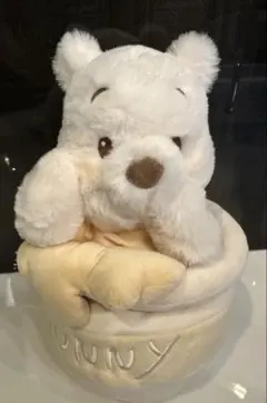 プーさん　ぬいぐるみ　ハニーポット