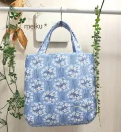 北欧　花柄　ブーケ柄　ハンドメイド　ミニバック