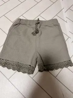 petit main カーキー ワッフル生地 レース裾 半ズボン ショーパン