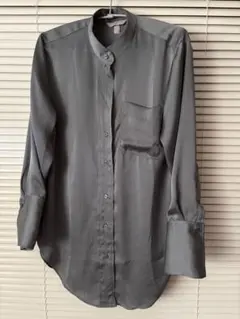 H&M グレー 長袖ボタンアップブラウス