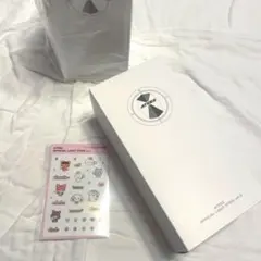 ATEEZ ペンライト ライティニ トレカ 非売品 - メルカリ