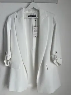 ZARA ロールアップスリーブブレザー