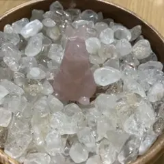 ローズクォーツうさぎ 置物