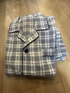 Item thumbnail for item e792e700-8481-4ea2-b323-9ff2c3ee1351