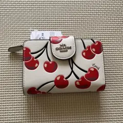 コーチ 折財布 チェリープリント アウトレット