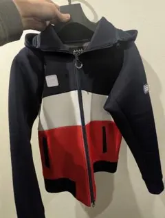 【連休限定価格】muta ボンディングパーカー M