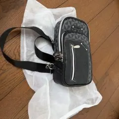 ❗️週末限定価格❗️ Roen レオパード ボディバッグ スカル - メルカリ