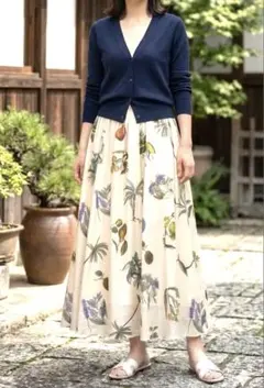 ⭐️極美品CABaNボタニカル ギャザースカート シルク トゥモローランド ❤️極美品CABaNボタニカル ギャザースカートシルク トゥモローランド