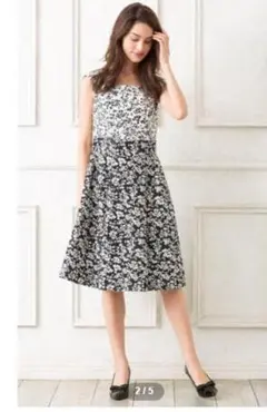 【美品】 TOCCA ノースリーブワンピース 0 白×黒 ボタニカル柄