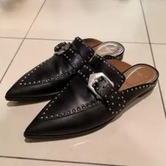 GIVENCHY ジバンシー　スタッズ付きミュール、スリッポン、ローファー