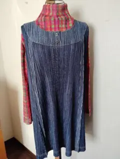 【美品】ISSEYMIYAKEPLEATSPLEASEデニム転写フレアワンピースのサムネイル