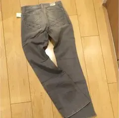 新品未使用☆GAP☆グレーストレッチブーツカットデニム☆
