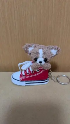 ハンドメイド 犬のスニーカーキーホルダー