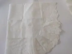 WAKO ハンカチ ホワイト レース 刺繍膝掛けのサムネイル