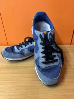 NIKE ネイビー/グレー/イエロー スニーカー　インターナショナリスト