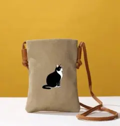 ハチワレ　はちわれ　猫　黒白猫　ポシェット　ショルダーバッグ　ネコ　ねこ