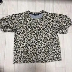 Bershka レオパード柄 パフスリーブ Tシャツ Sのサムネイル