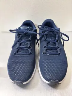Under Armour Charged Pursuit ネイビーのサムネイル