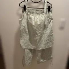 新品BELLE MAISON 小花柄 ルームウェア セットアップのサムネイル