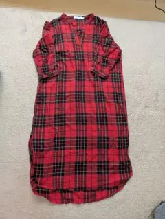 赤と黒のチェック柄 七分袖シャツワンピース