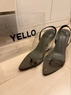 YELLO クリアストラップ サンダル Mサイズのサムネイル