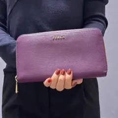 FURLA フルラ　バビロン　長財布　ラウンドファスナー　レザーのサムネイル