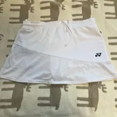 ヨネックス　スコート　Ｏサイズ