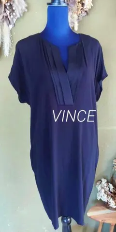 VINCE 半袖タック入りワンピース ブラック　Ｓのサムネイル