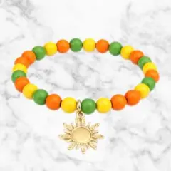 カラフルビーズブレスレット（太陽チャーム付き） ビタミンカラー