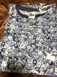 Twin AngelのTシャツ、アクリルジオラマ