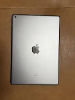 Apple iPad 第7世代スペースグレー32GBWi-fi本体のみ