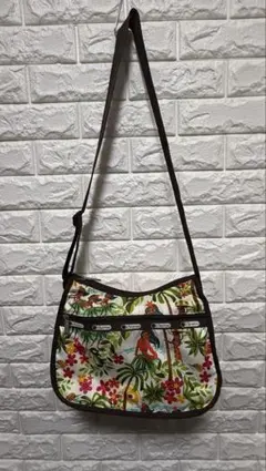 LeSportsac ハワイアンプリント ショルダーバッグ・ポーチ付き