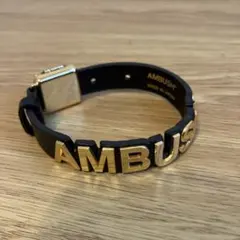 AMBUSH ロゴ入り ブラックレザーブレスレットのサムネイル