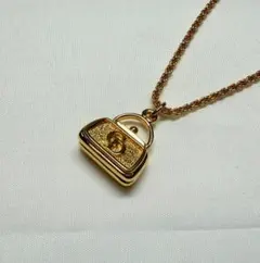 2026年最新】diorノベルティネックレスの人気アイテム - メルカリ