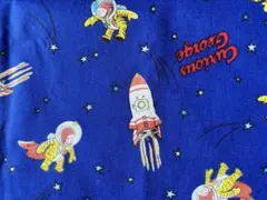 Curious George 宇宙柄 綿生地　おさるのジョージ