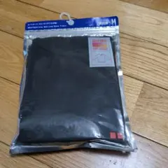 i*i様 ユニクロ　HEATTECH ブラック クルーネック Tシャツ M