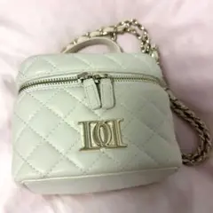 Darich キルティングスクエアミニバッグ アイボリー