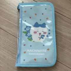 アベイル　ちいかわ　ハチワレ　マルチポーチのサムネイル