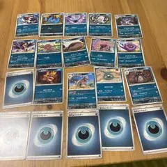 ポケモンカード　　あくタイプ20枚！